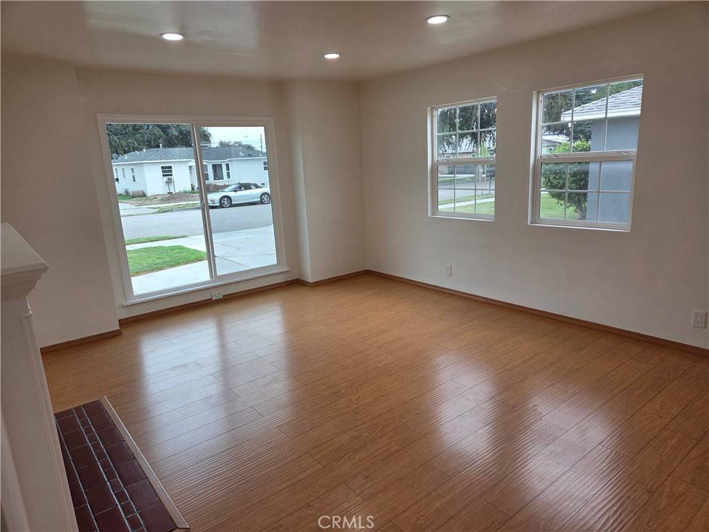 Colton, CA 92342,1145 Bonita DR