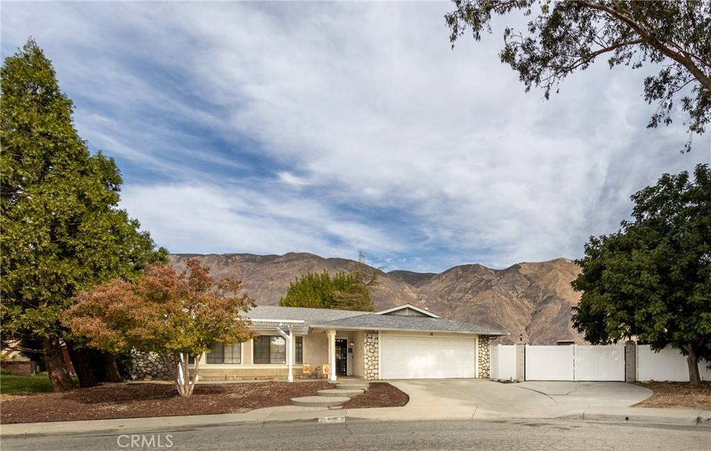 San Jacinto, CA 92583,215 Yellowstone CT