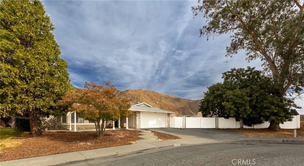 San Jacinto, CA 92583,215 Yellowstone CT
