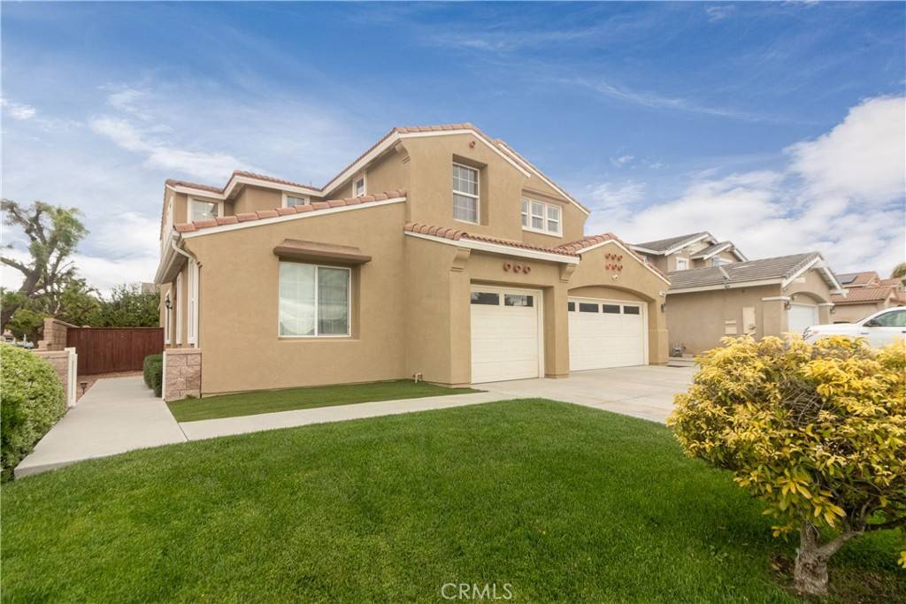 Moreno Valley, CA 92555,27566 Rockwood