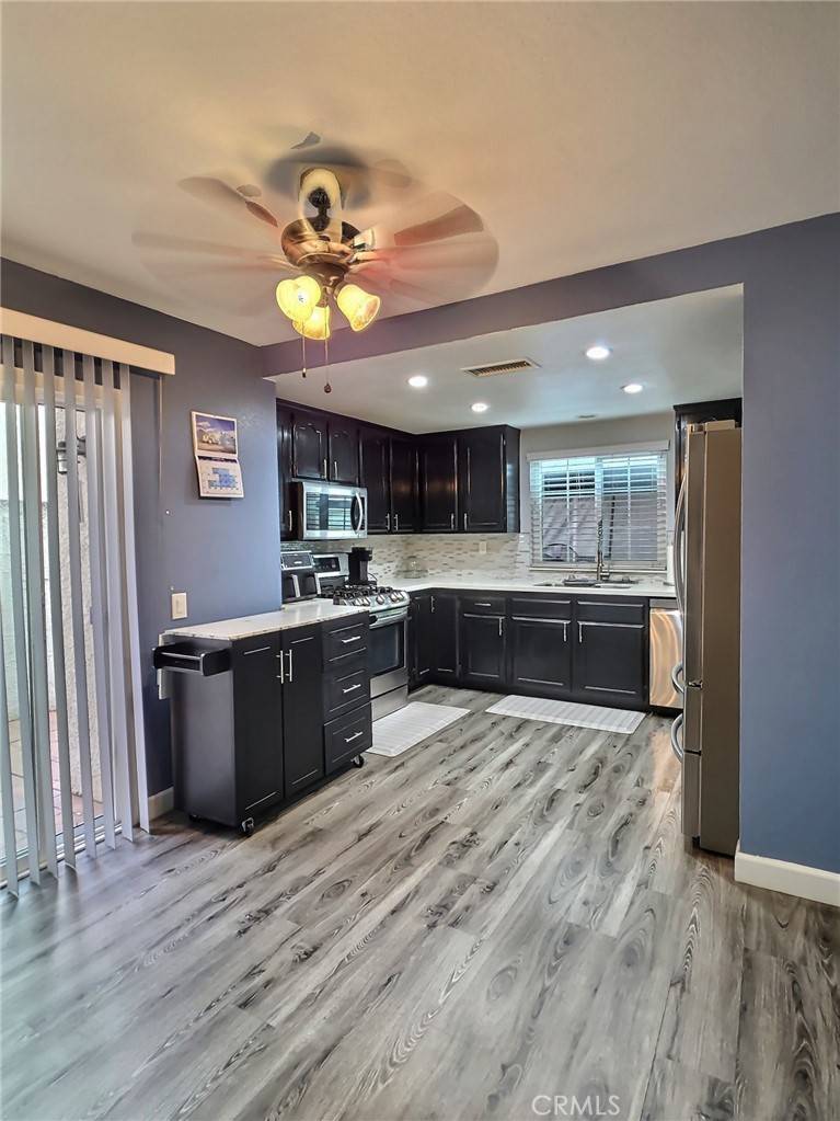 Paramount, CA 90723,16240 Hunsaker