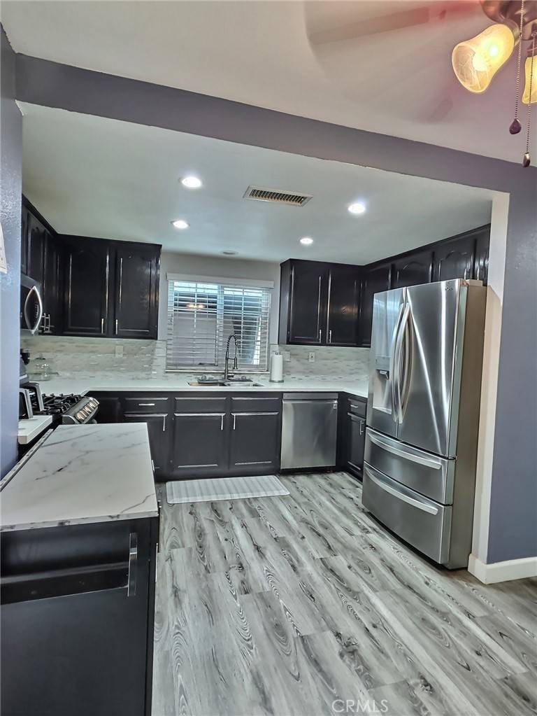 Paramount, CA 90723,16240 Hunsaker