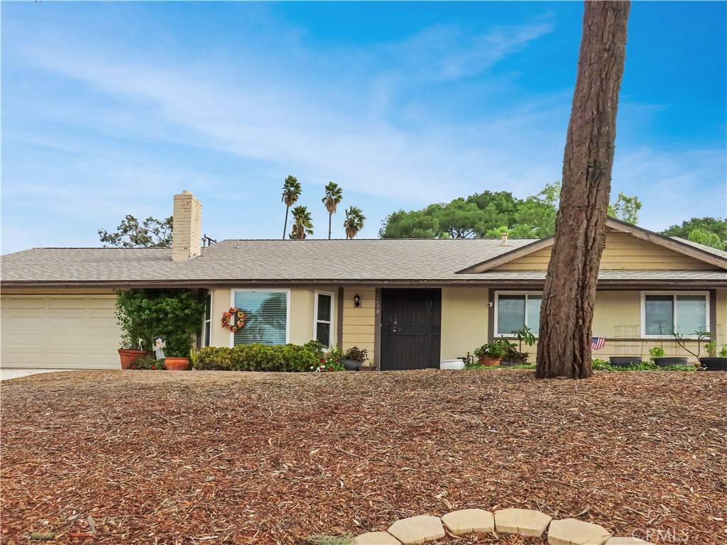 Jurupa Valley, CA 92509,5670 Camino Real