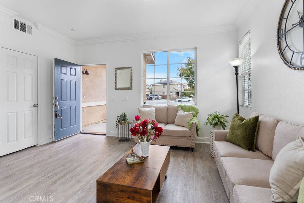 Victorville, CA 92395,15611 Kadota