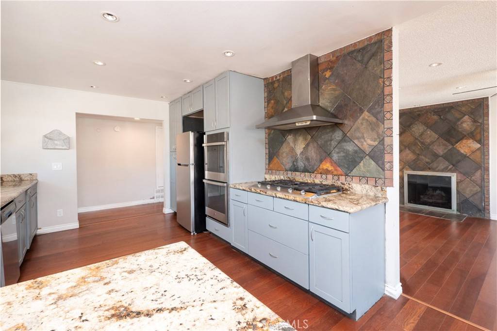 Corona, CA 92882,1911 Pine Crest DR