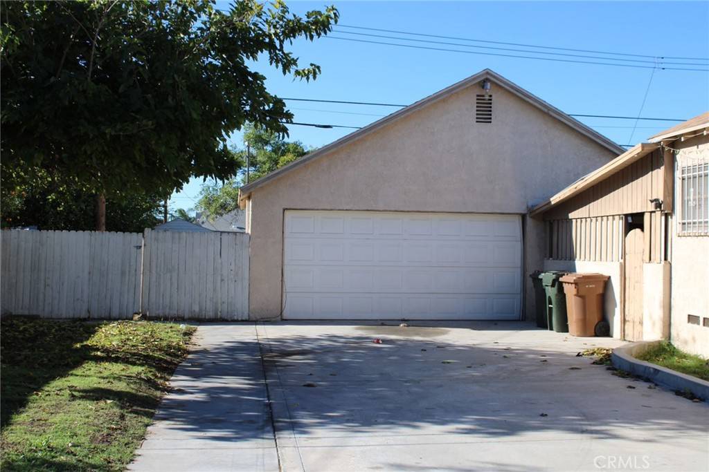 Colton, CA 92324,965 Florence AVE