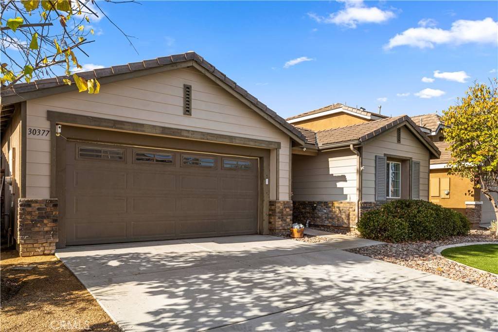 Menifee, CA 92584,30377 Dapple Gray