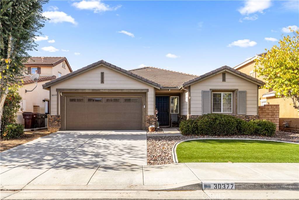 Menifee, CA 92584,30377 Dapple Gray