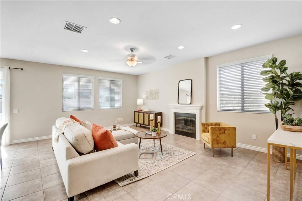 Palm Desert, CA 92260,149 Paseo Vista