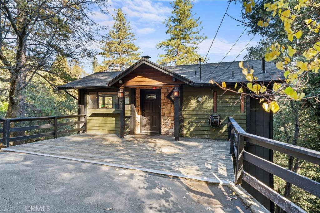 Crestline, CA 92325,337 Wylerhorn