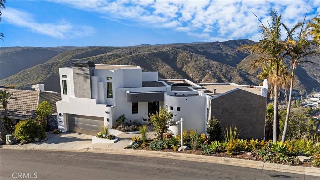 Laguna Beach, CA 92651,1425 Skyline