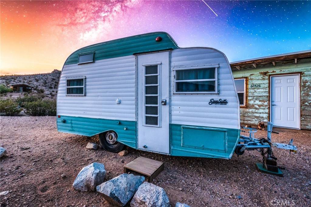 Joshua Tree, CA 92252,6052600 Security DR