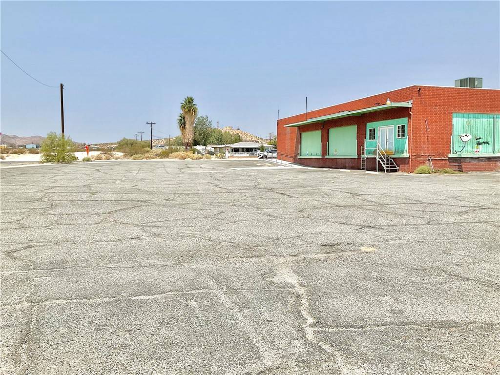29 Palms, CA 92277,6767 Adobe RD