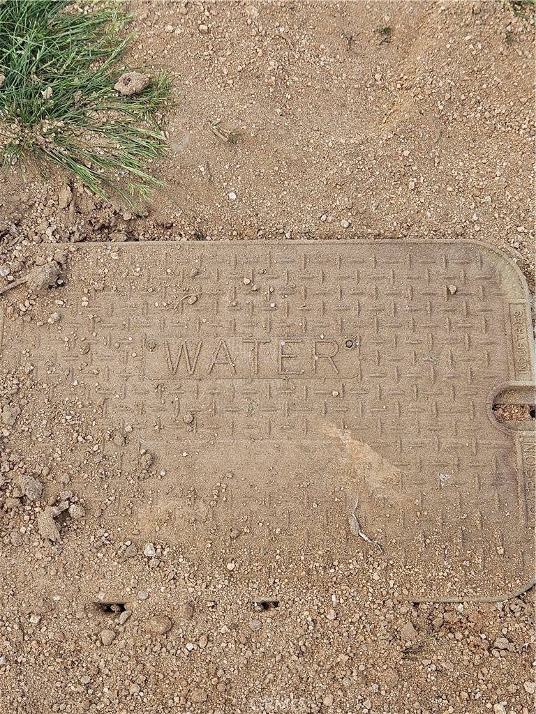 Joshua Tree, CA 92252,60374 La Mirada TRL