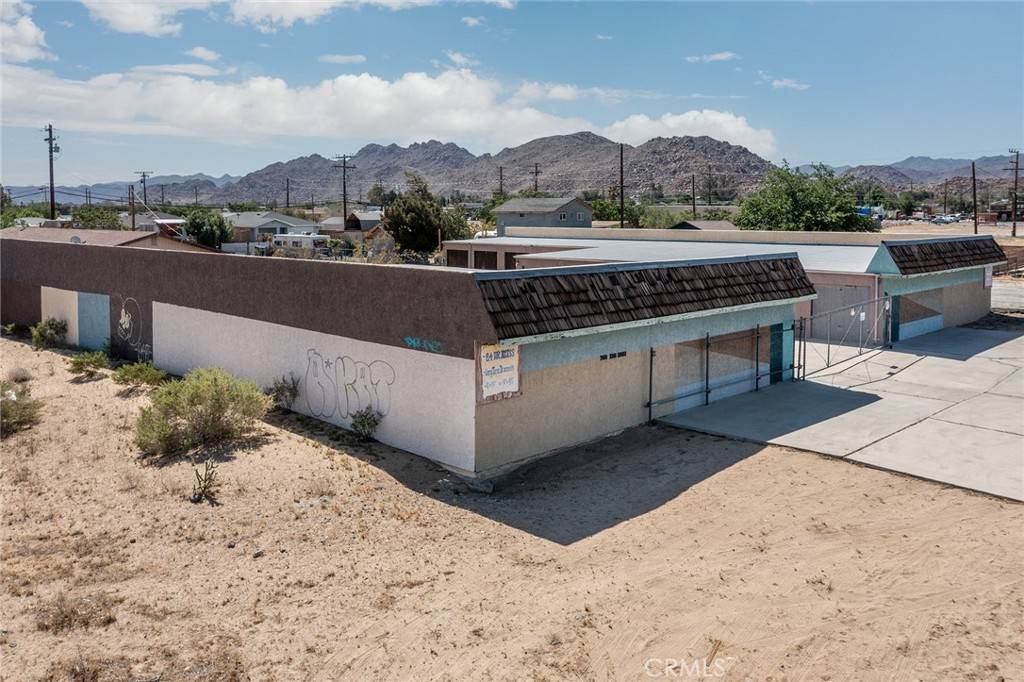 Joshua Tree, CA 92252,6411 Park BLVD