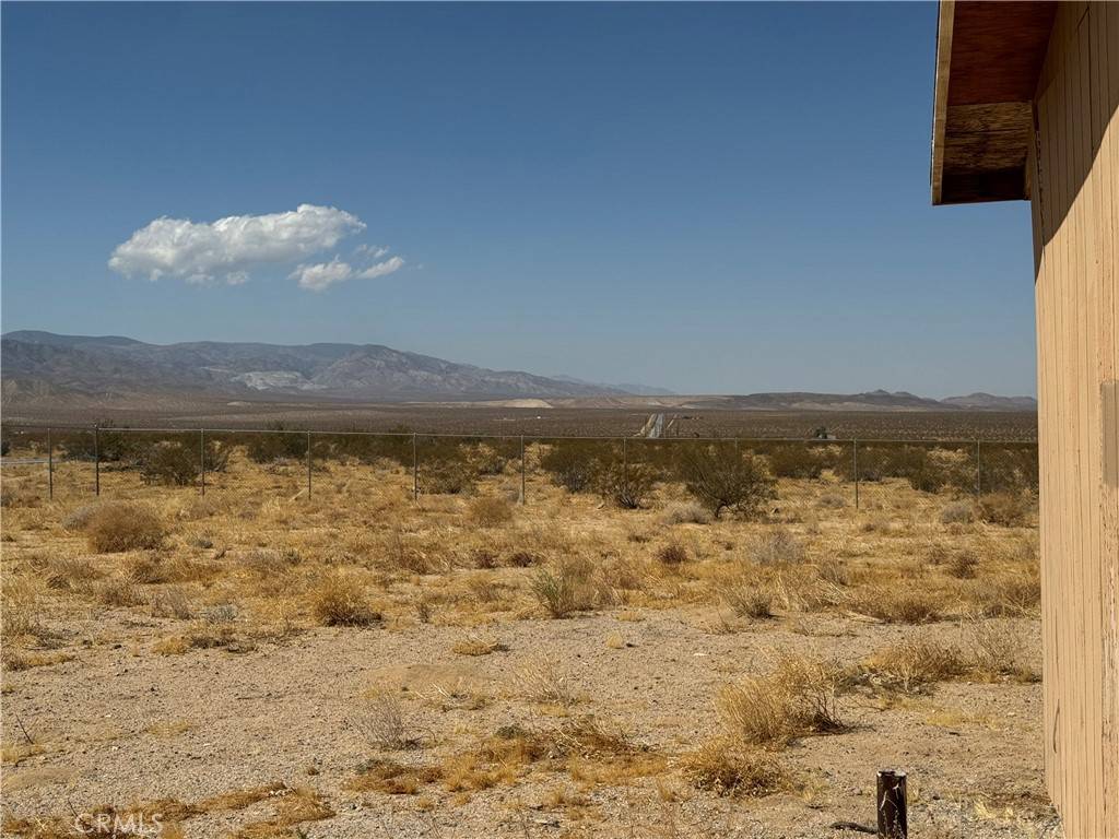 Johnson Valley, CA 92285,48938 Old Woman Springs RD