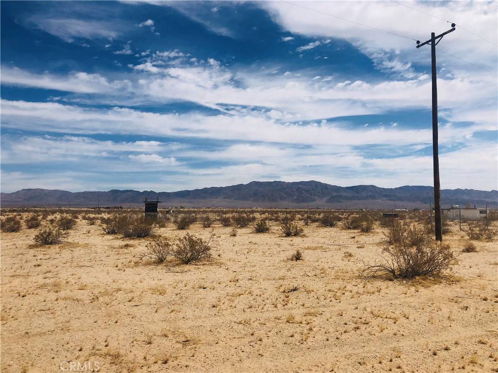 29 Palms, CA 92277,2 Mesa DR
