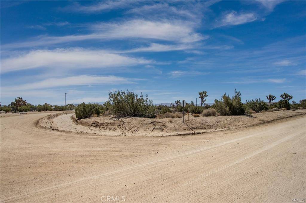 Yucca Valley, CA 92284,999 Grand AVE