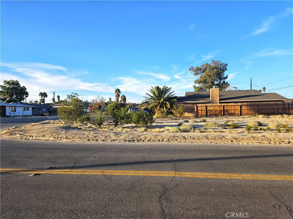 29 Palms, CA 92277,72020 El Paseo DR