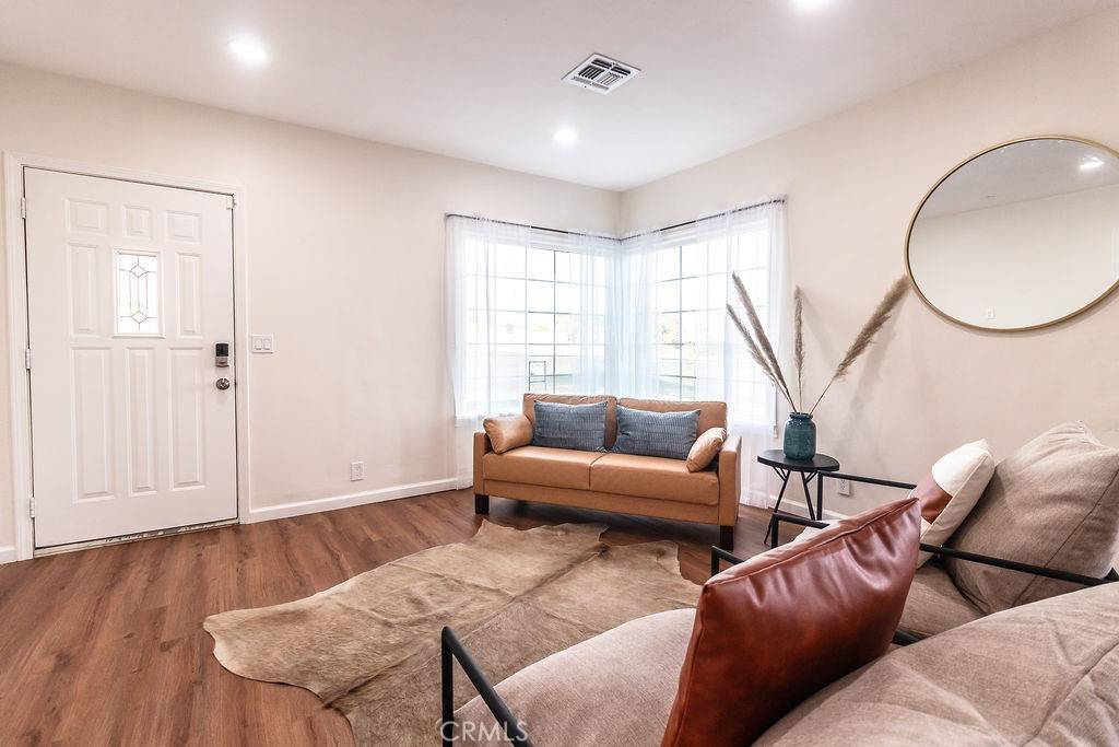 Needles, CA 92363,503 Palm WAY