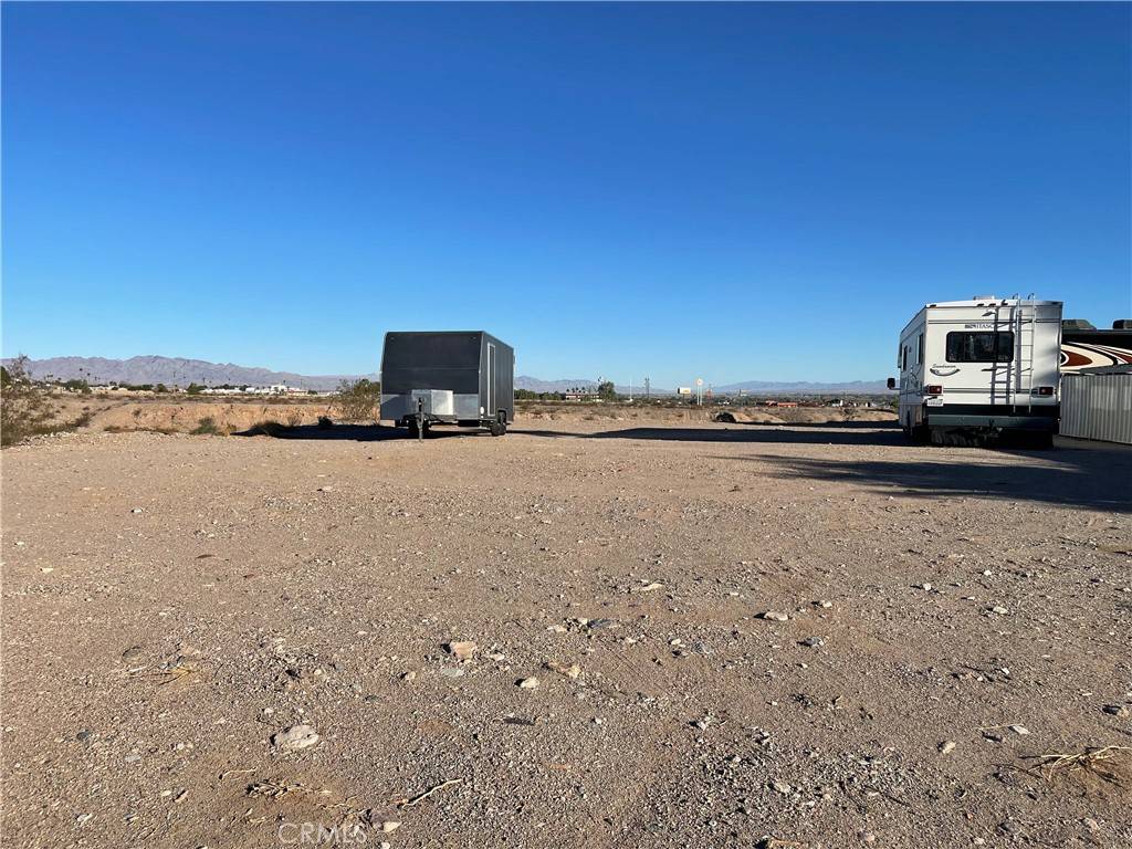 Needles, CA 92363,2158 Redwood AVE