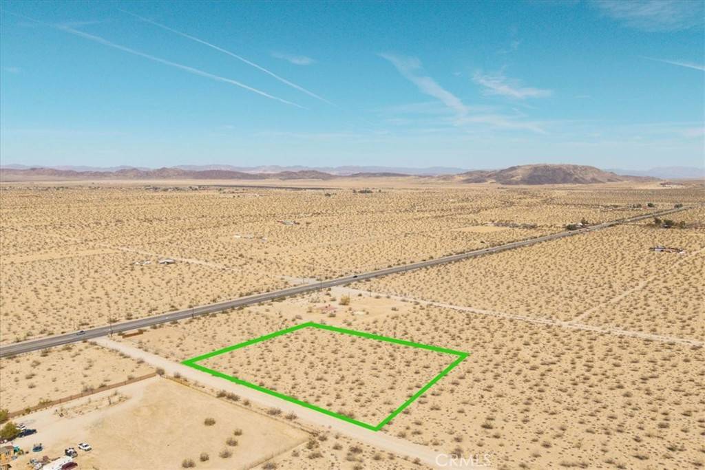 Joshua Tree, CA 92252,14 Arizona AVE