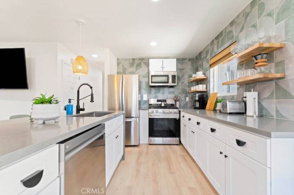 Joshua Tree, CA 92252,61938 Oleander DR