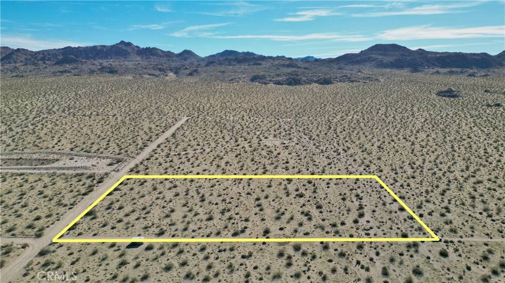 Joshua Tree, CA 92252,64647 Foothill DR