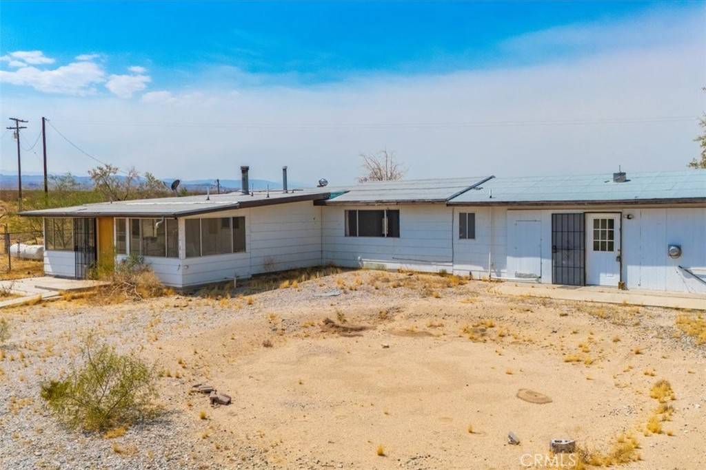 Landers, CA 92285,5575 Kickapoo TRL