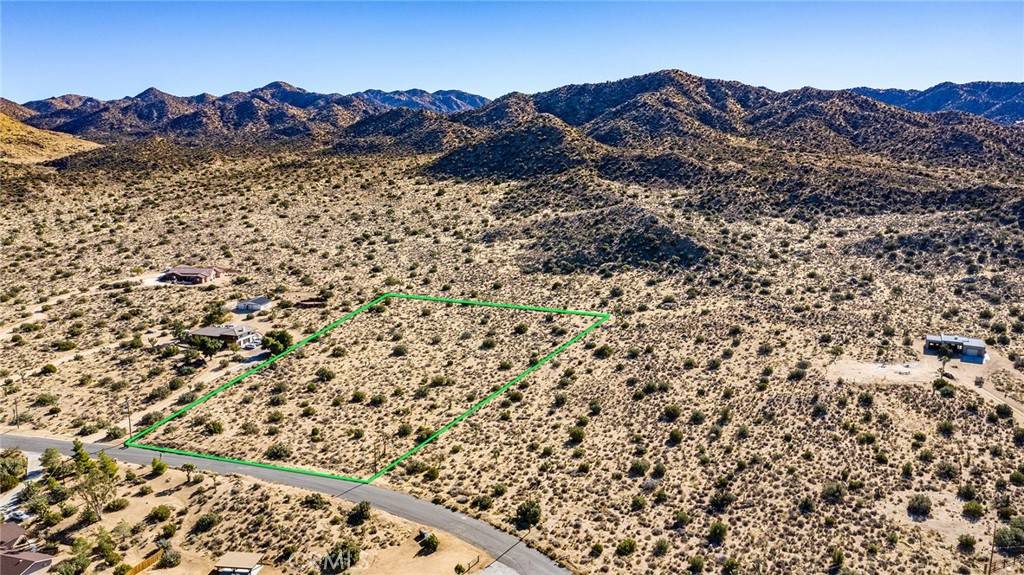 Yucca Valley, CA 92284,58947 Carmelita CIR