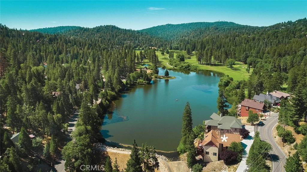 Lake Arrowhead, CA 92352,781 Brentwood DR