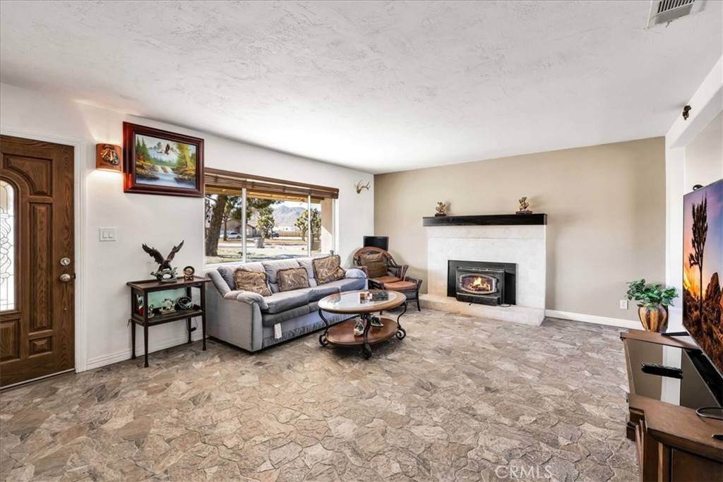 Yucca Valley, CA 92284,7341 Joshua View DR