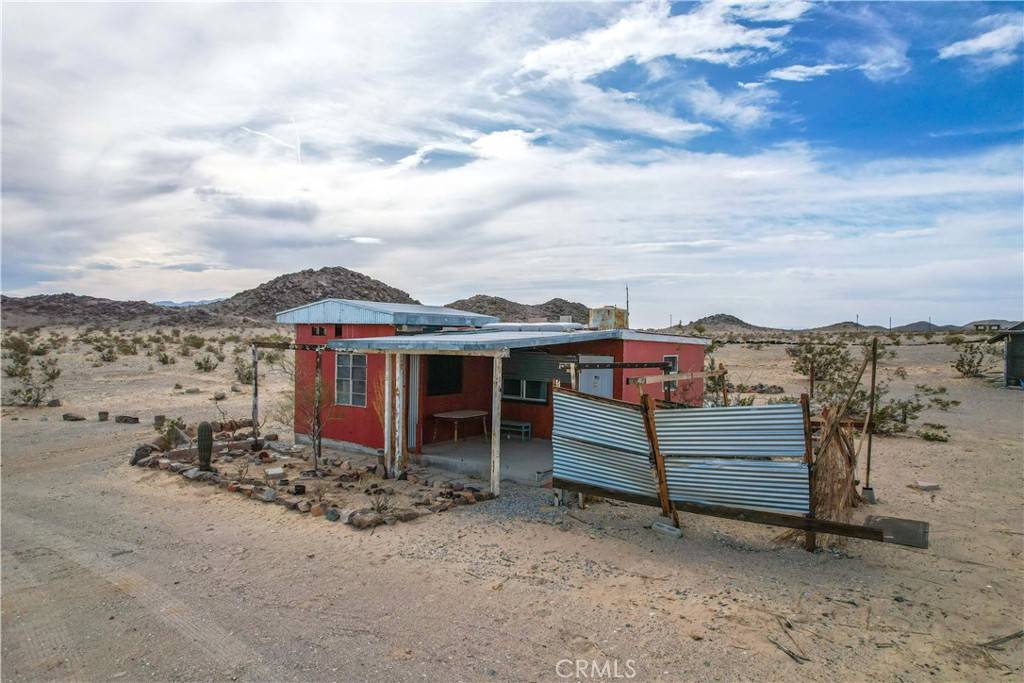 29 Palms, CA 92277,79770 Encanto RD