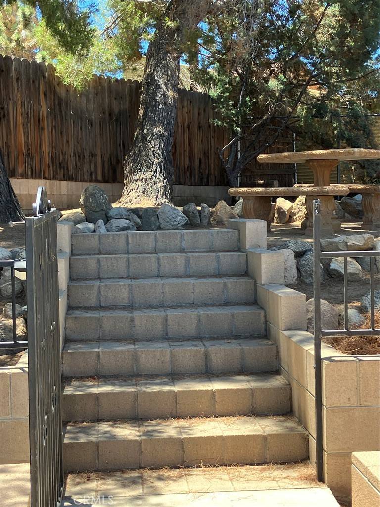 Yucca Valley, CA 92284,56707 Desert Gold DR