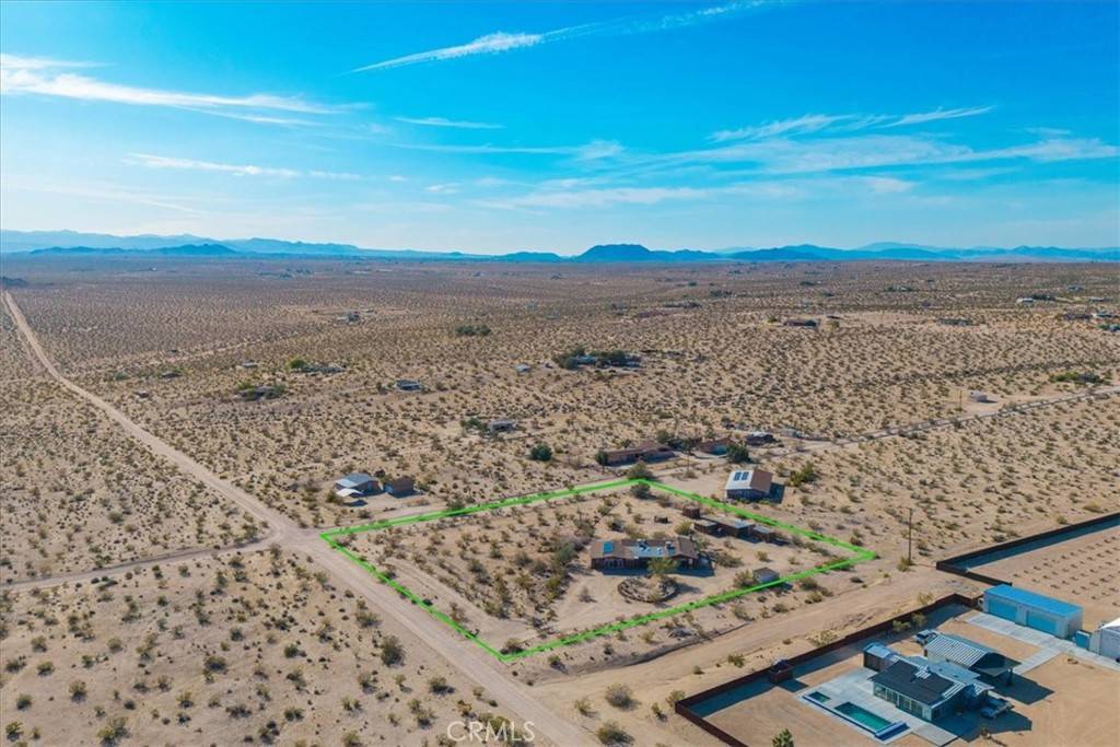 Joshua Tree, CA 92252,64720 Sonora RD