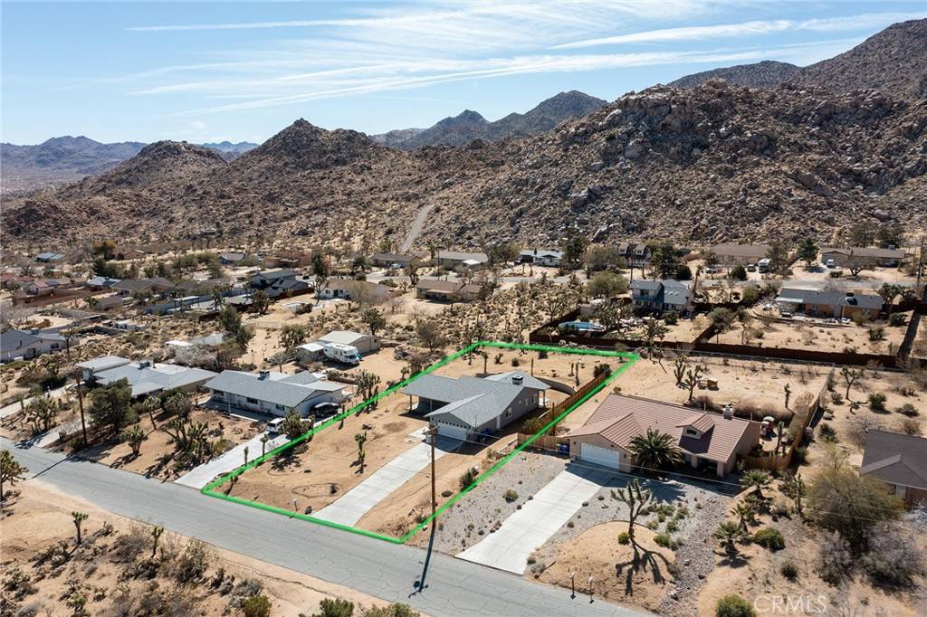 Joshua Tree, CA 92252,61073 Sandalwood TRL