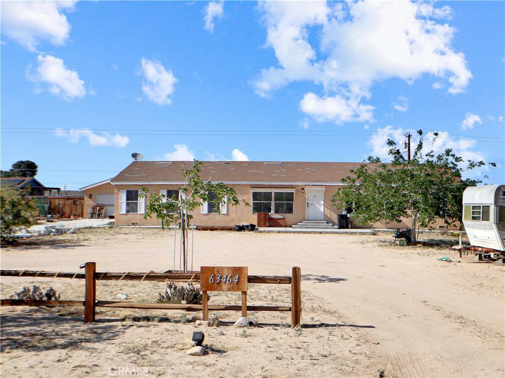 Joshua Tree, CA 92252,63464 Jadeite ST