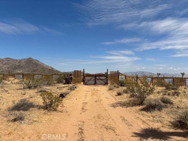 Landers, CA 92284,0 Mitch RD