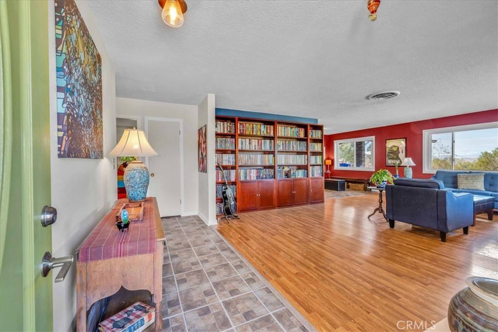 Yucca Valley, CA 92284,56772 Kismet RD