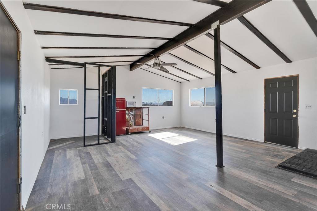 29 Palms, CA 92277,82229 Raven Roost