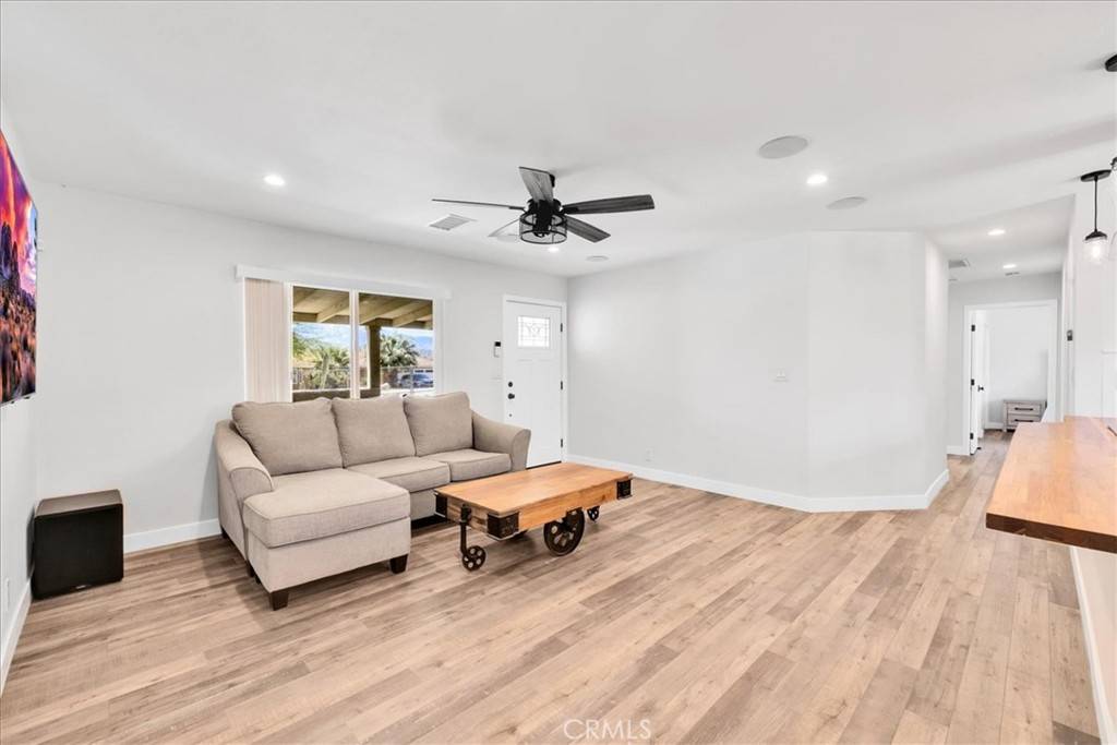 Morongo Valley, CA 92256,49466 Mojave DR
