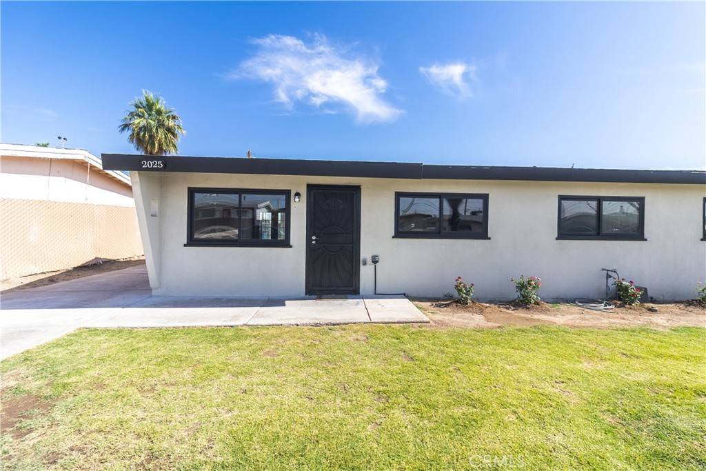 Needles, CA 92363,2025 Rio Vista