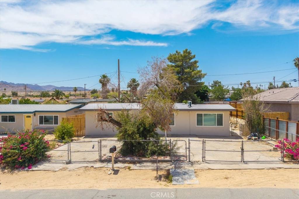 29 Palms, CA 92277,6064 Cahuilla AVE