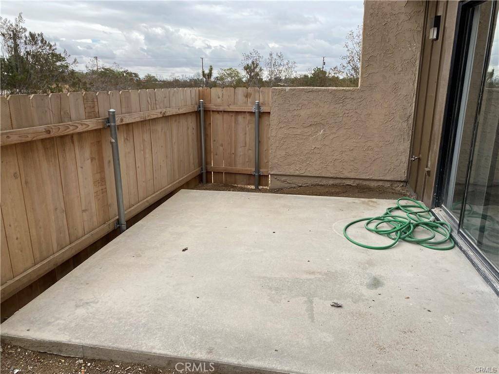 Yucca Valley, CA 92284,55897 Santa Fe TRL #8