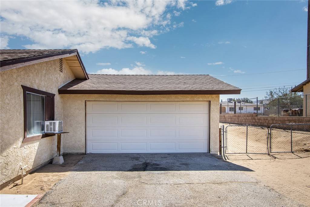 Yucca Valley, CA 92284,7103 Hanford AVE