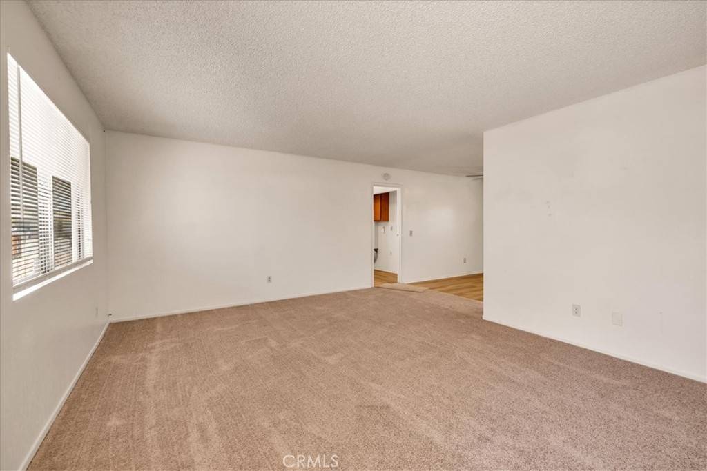 29 Palms, CA 92277,6413 Smoketree AVE