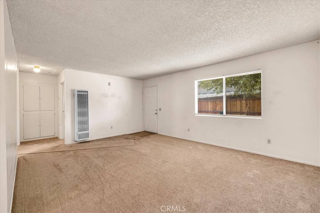 29 Palms, CA 92277,6413 Smoketree AVE