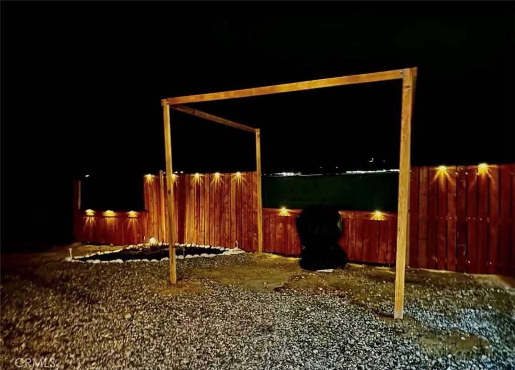 29 Palms, CA 92277,70755 Brant Crossing RD