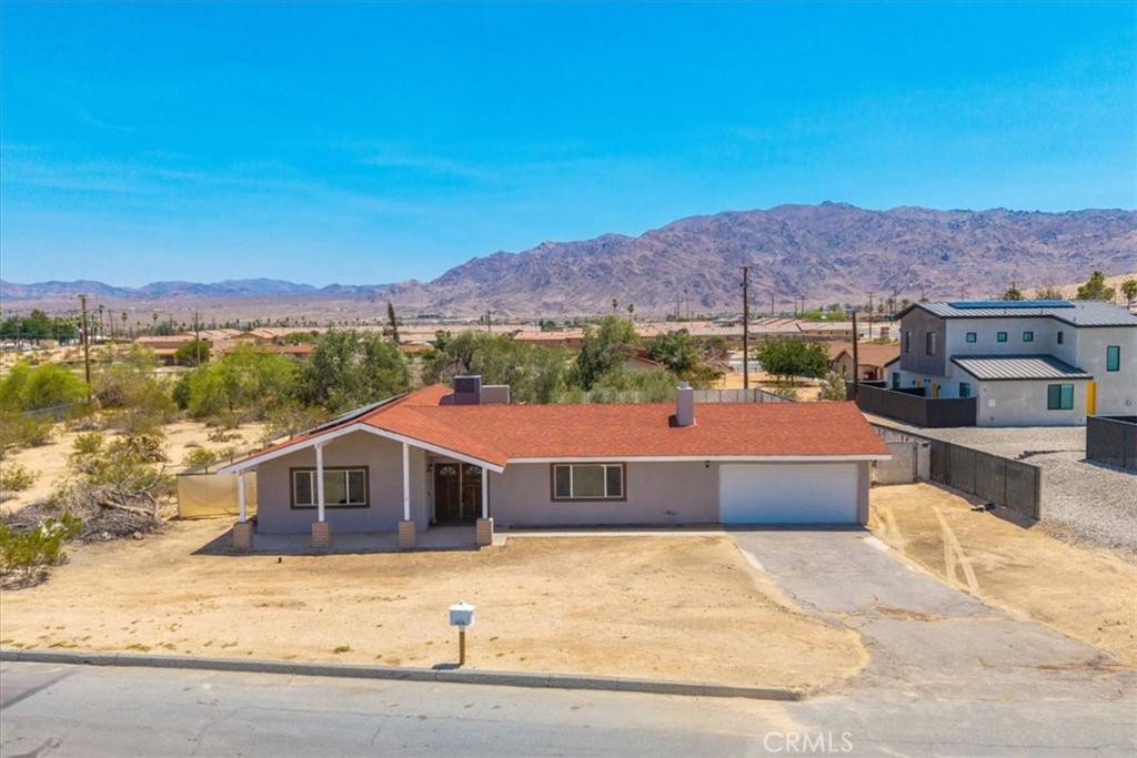 29 Palms, CA 92277,73575 Sunnyvale DR