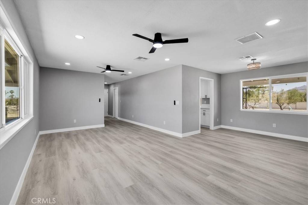 29 Palms, CA 92277,73575 Sunnyvale DR